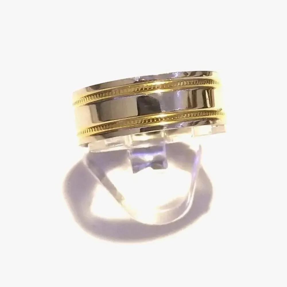 New‎ titanium two tone men's ring size 9